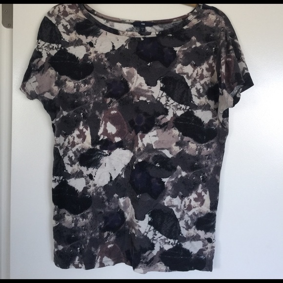 GAP Tops - GAP tee